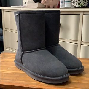 BearPaw Gray Short Boots
